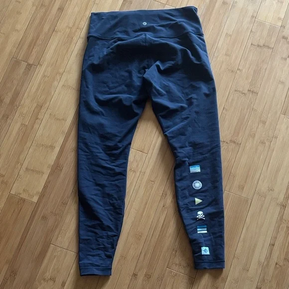 Lululemon Athletica Dark Blue Leggings with Unique Details - Picture 1 of 4